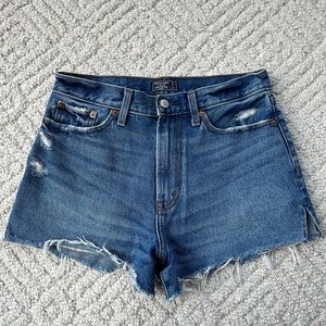 Abercrombie & Fitch Annie High Rise Short Size 4